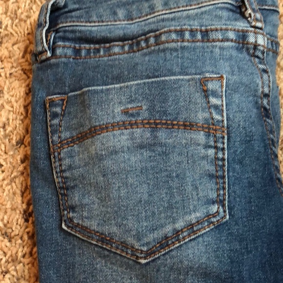 jeans - Picture 2 of 4